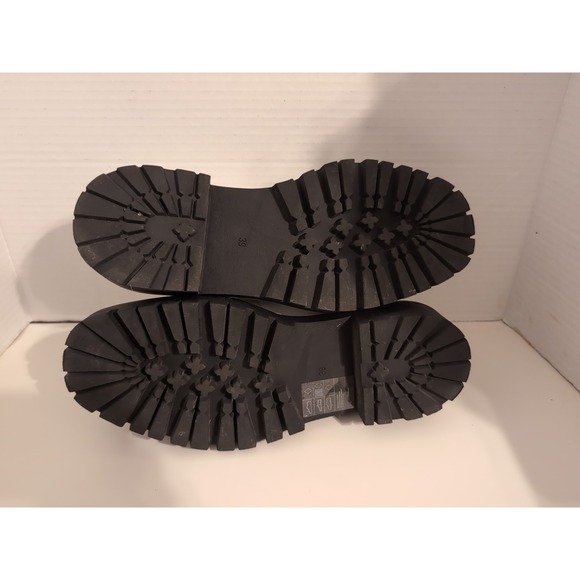 NEW H&M Chunky White Loafer Women's Sz 8/39 - Picture 9 of 10